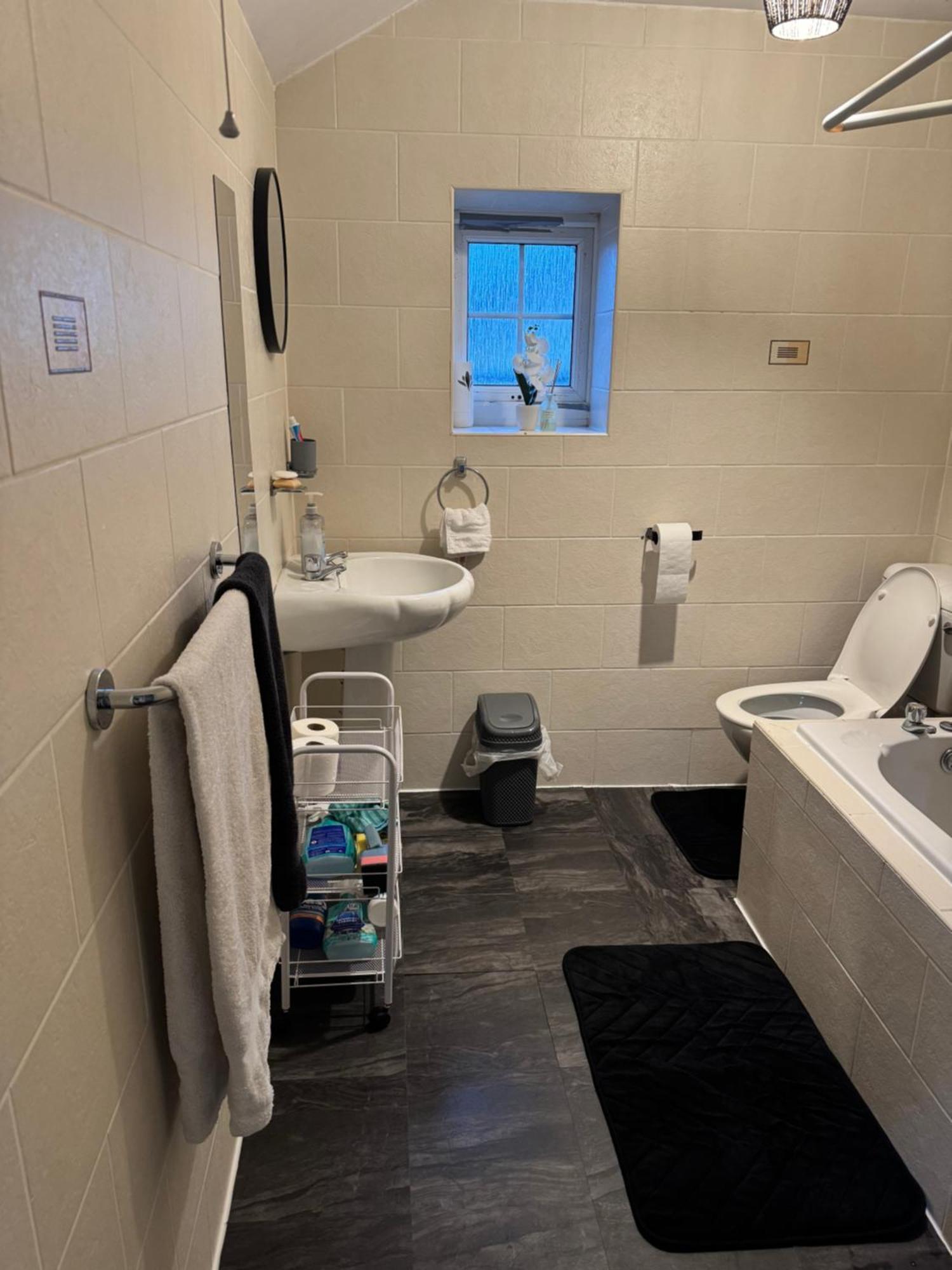 Cosy Countryside Stay- Waters Upton, 特尔福德 外观 照片